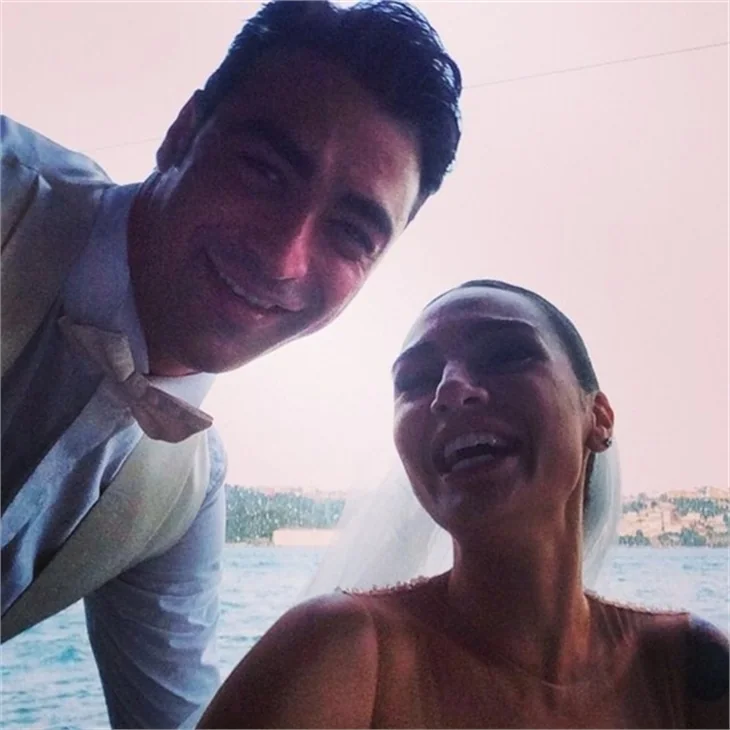 Birce Akalay ve Sarp Levendoğlu'ndan 'düğüne para yetmedi' iddiasına tepki!