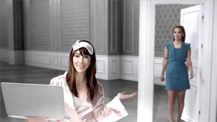 İzzet Çapa yazdı: Hande Yener ve Demet Akalın arasındaki 7 fark!