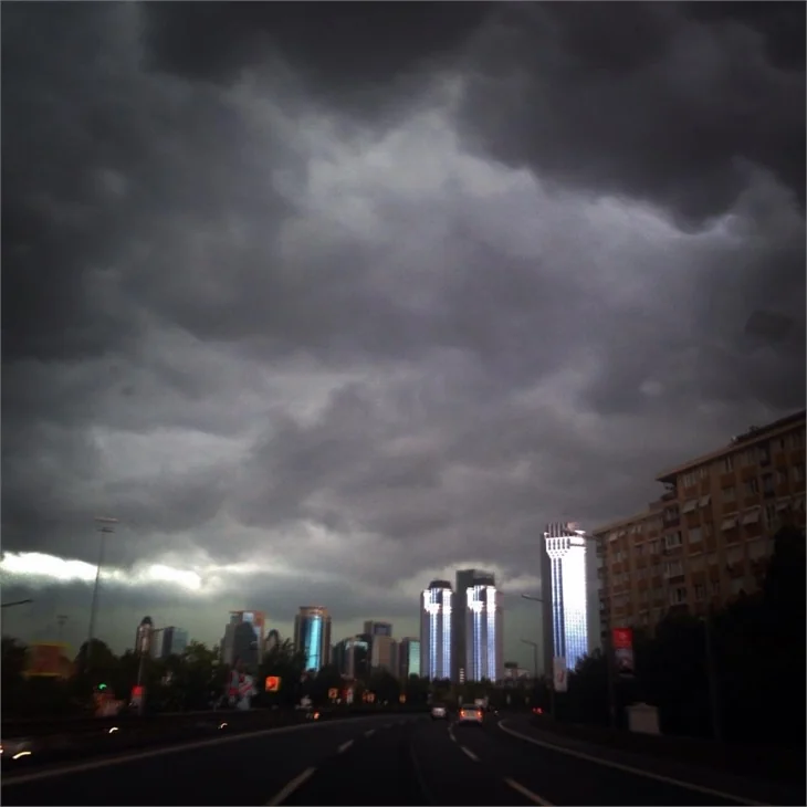 Twitter'da "İstanbul'da şu an" fotoğrafları...
