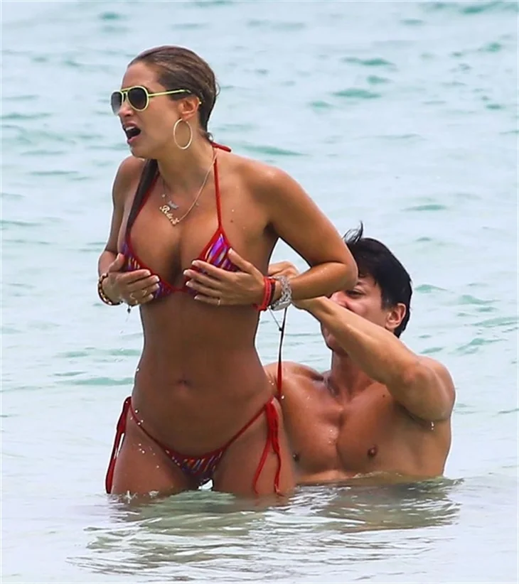 Jennifer Nicole Lee yeni sevgilisiyle...