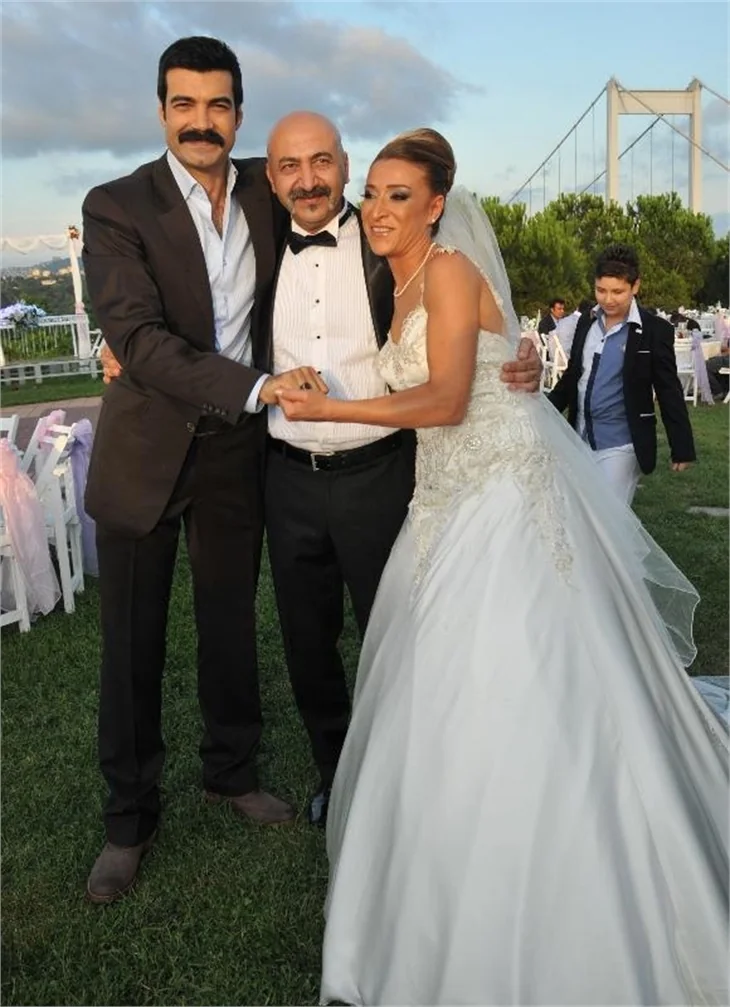 'Küçük Ağa'nın yönetmeni Aysun Akyüz evlendi!