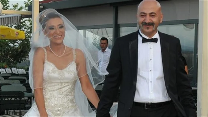 'Küçük Ağa'nın yönetmeni Aysun Akyüz evlendi!