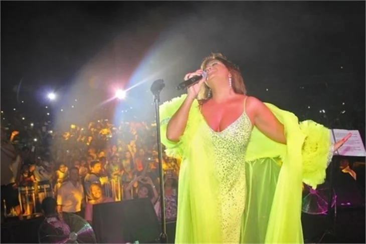 Sibel Can ve Nur Yerlitaş arasında 'Ağır' kavga!