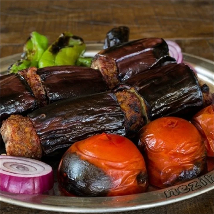 Boğaz'ın Nezih Kebap'çısı