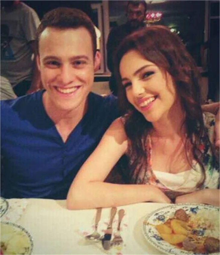 Kerem Bursin ve Yağmur Tanrısevsin arasında kıskançlık krizi