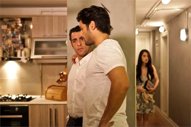 "Kiraz Mevsimi"nin Ayaz'ı Serkan Çayoğlu'nun bilinmeyenleri