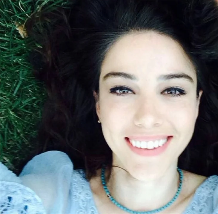 "Kiraz Mevsimi"nin Öykü'sü Özge Gürel'i nereden tanıyoruz?