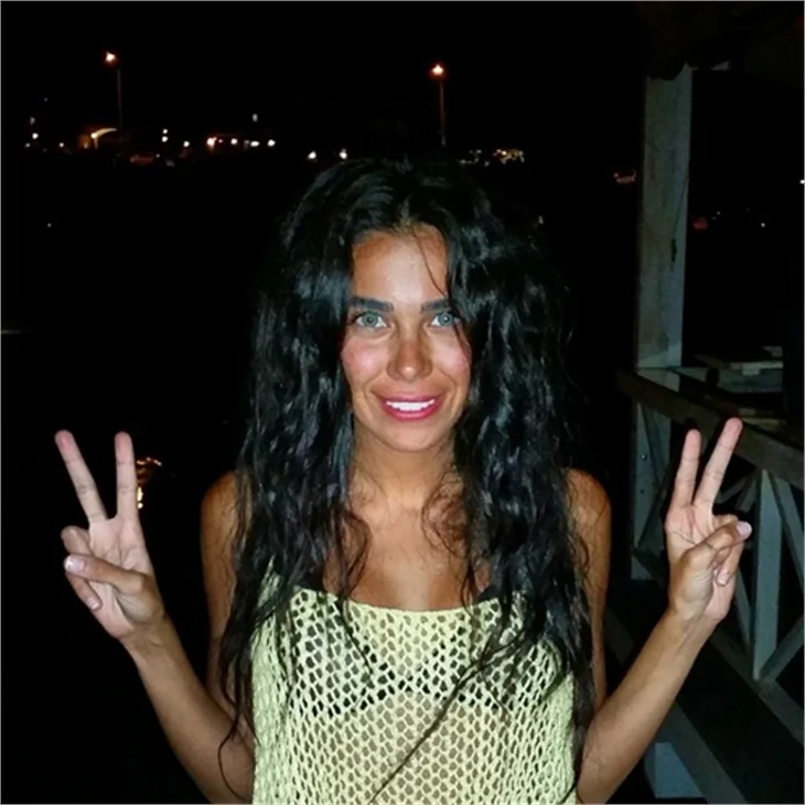 Asena, Berkay'la Etiler'de buluşup...