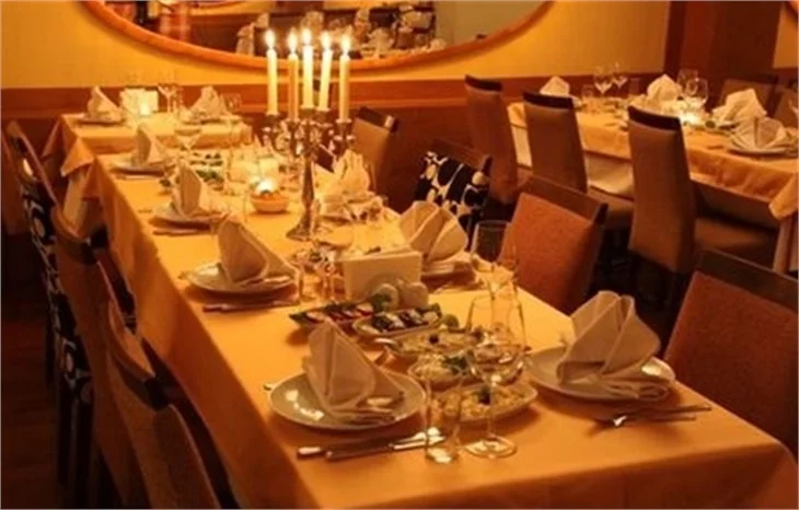 Kalamış'ta bir doğa harikası: Kalamış Posh Brasserie