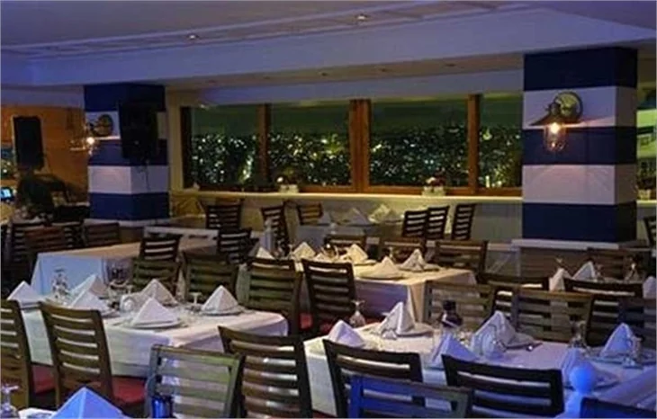 Muhteşem Haliç manzarası ile Adalı Meyhane!