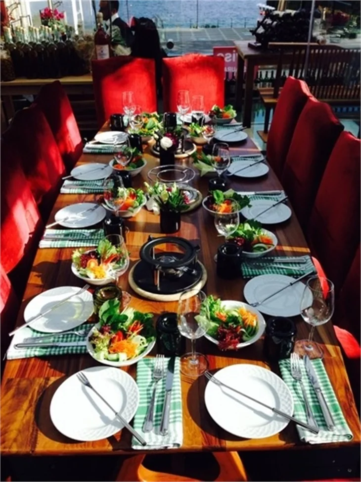Fondue'nün keyifli adreslerinden; Swiss Restaurant