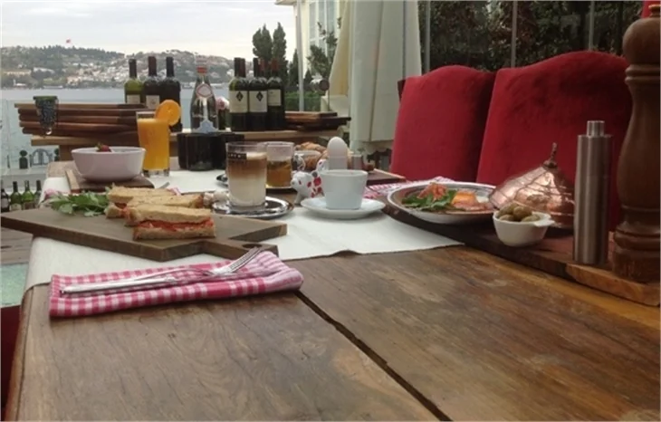 Fondue'nün keyifli adreslerinden; Swiss Restaurant