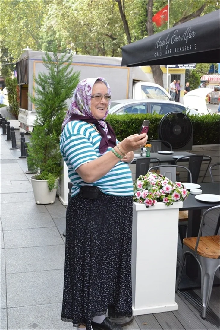Sarp Levendoğlu gazetecileri görünce...
