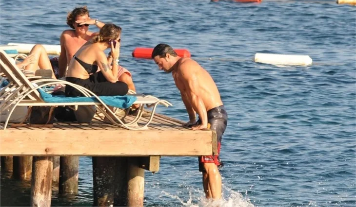 Sarp Levendoğlu ve Birce Akalay ikinci balayında!