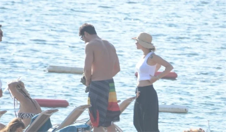 Sarp Levendoğlu ve Birce Akalay ikinci balayında!