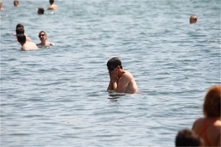 Ünlü çift yeni sezon öncesi böyle stres attı!