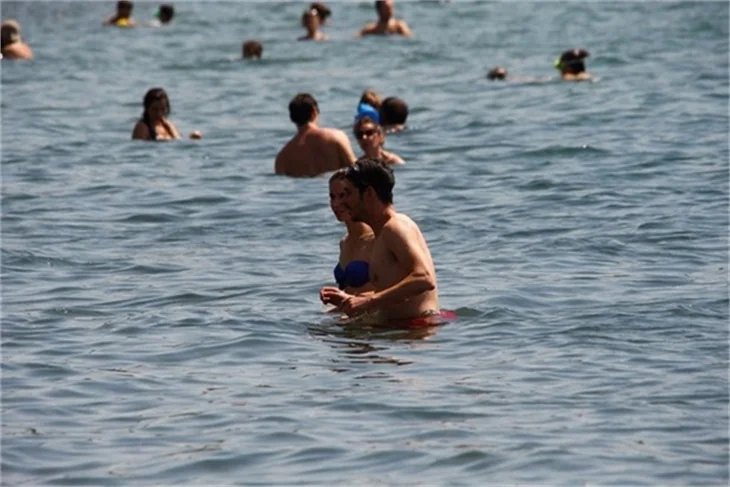 Ünlü çift yeni sezon öncesi böyle stres attı!