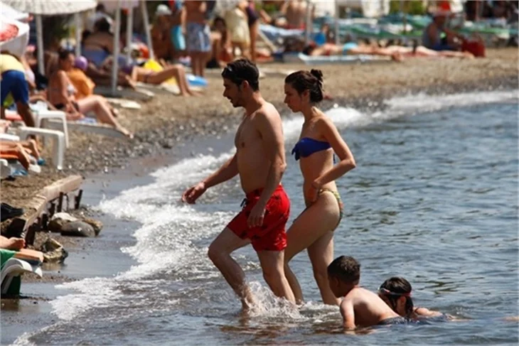 Ünlü çift yeni sezon öncesi böyle stres attı!