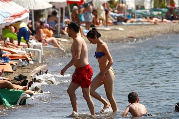 Ünlü çift yeni sezon öncesi böyle stres attı!