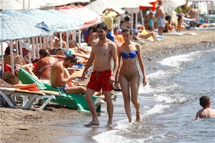Ünlü çift yeni sezon öncesi böyle stres attı!