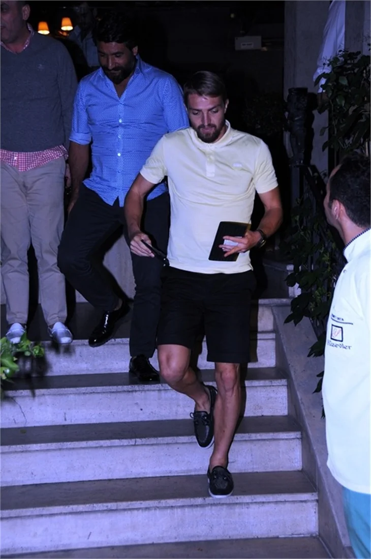 Asena-Caner Erkin çiftinin ilginç tarzı!