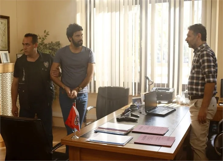 "Kara Para Aşk"ın 14. bölümünden ilk tüyolar!