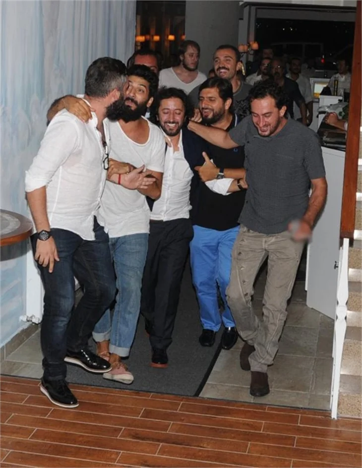Fettah Can'ın bekarlığa veda partisi!