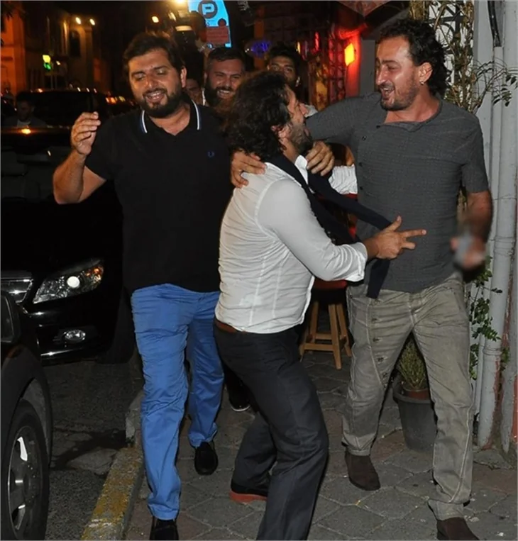 Fettah Can'ın bekarlığa veda partisi!