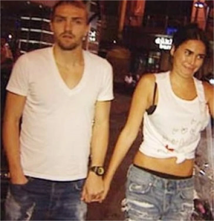 Caner Erkin’den eşi Asena’ya: Hiç konuşma bile!