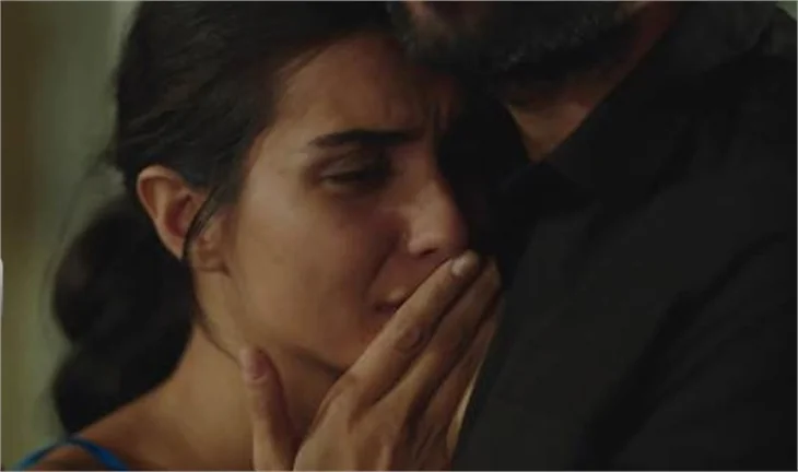 Kara Para Aşk'ta Ömer Elif'e yardım elini uzattı!