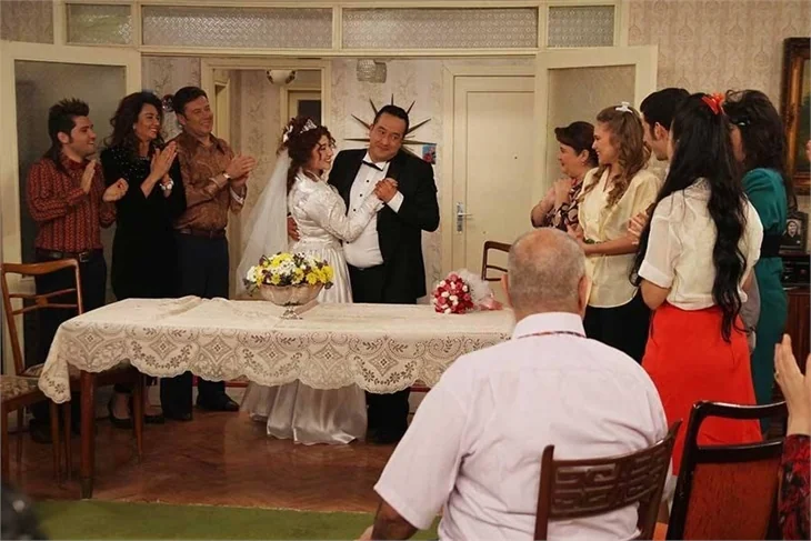 Seksenler dizisinde sürpriz ayrılık!