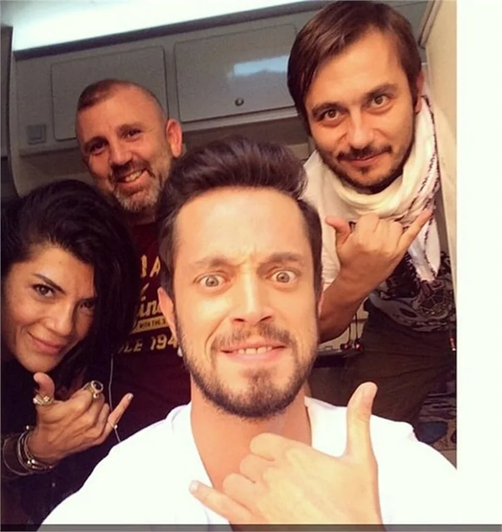 Murat Boz ve  Senem Sensilay ayrılmıyor!