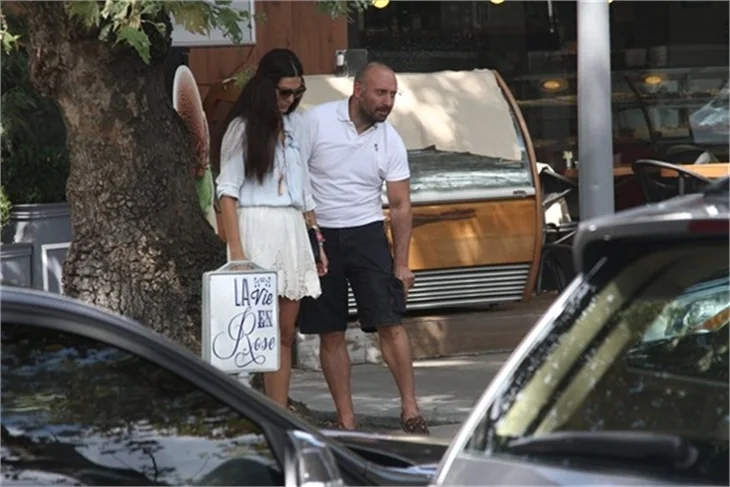 Ali, Halit Ergenç'in kopyası!