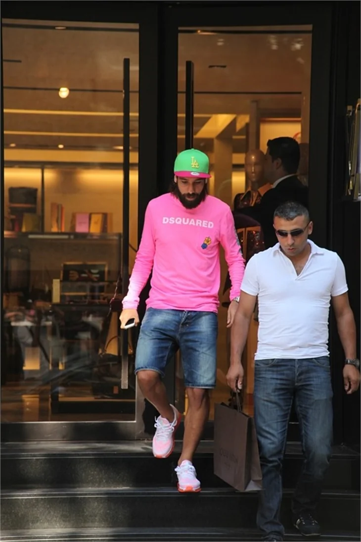 Pembe Panter Olcay Şahan!