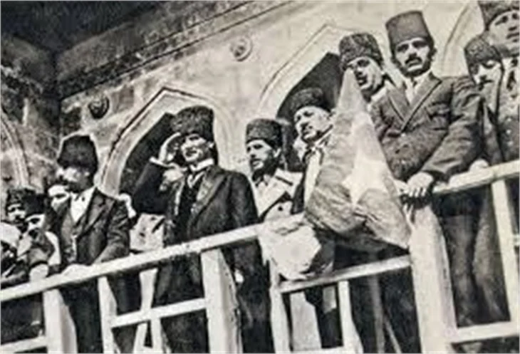 Türk kızı Google'ı salladı!