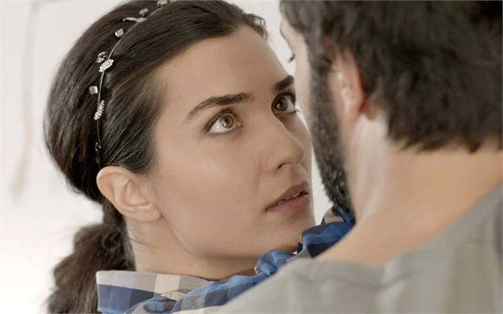 Ömer ve Elif'in aşk oyunu!
