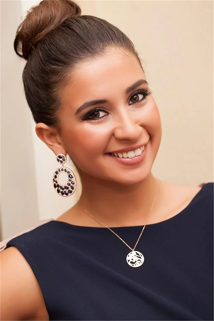 Buse Terim: Çocuk için çok erken!