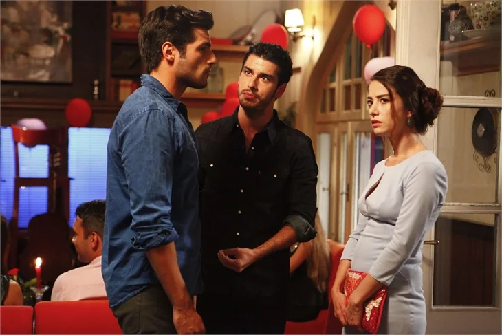 'Kiraz Mevsimi'nde kadın ittifakı!