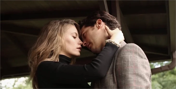 Serenay Sarıkaya: Ayrıldık ama sıkıntımız yok!