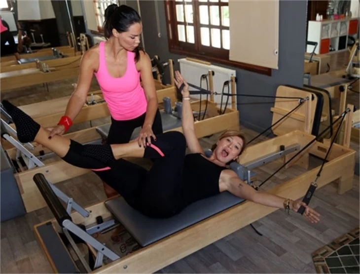 Ebru Şallı, Sinan Akçıl ve pilates aşkını anlattı!