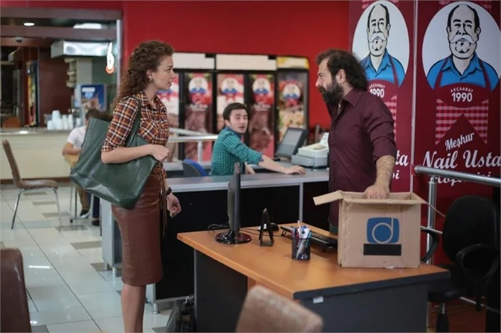 Beni Böyle Sev duvar yazısı oldu!
