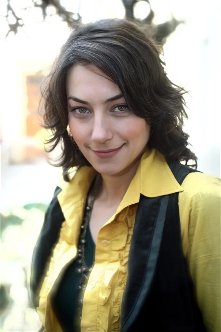 Sanem Çelik: Türkiye'den gittim çünkü...