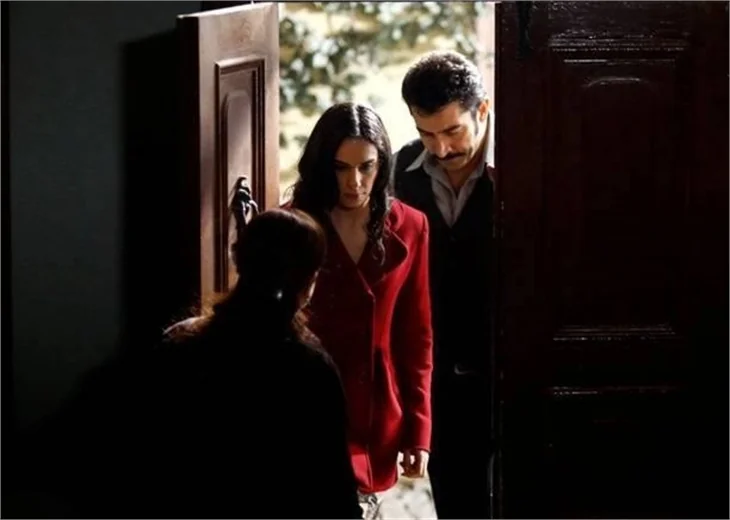 Karadayı'nın Nilay'ı boşandı!
