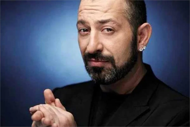 Cem Yılmaz: Düzyazıya aldanmayın, ben daha komiğim
