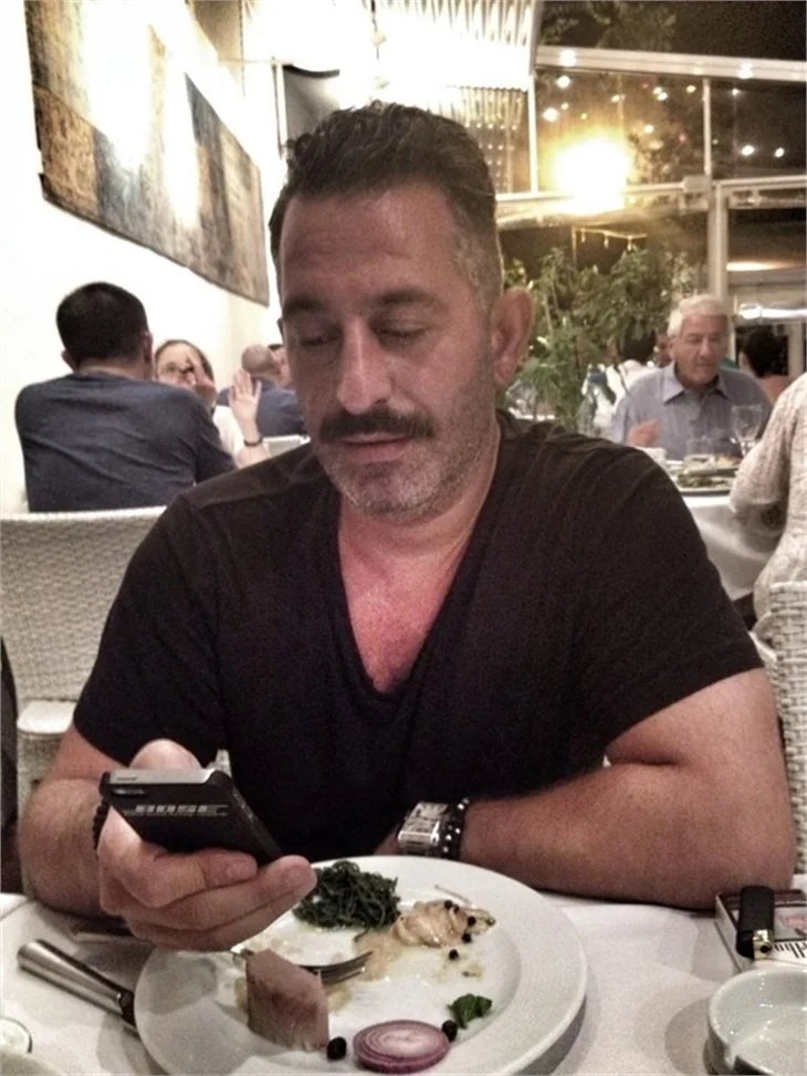 Cem Yılmaz: Düzyazıya aldanmayın, ben daha komiğim
