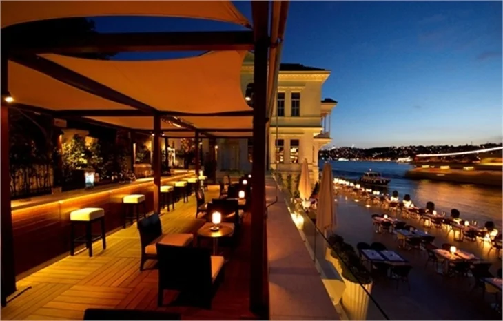 Boğazın büyülü atmosferini yaşatan bir butik otel: A'jia