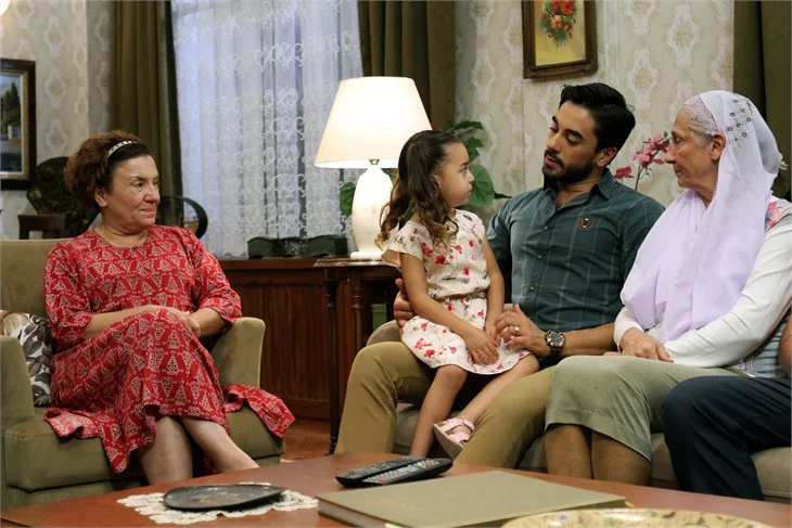 Kocamın Ailesi'nde ayrılık rüzgarları!