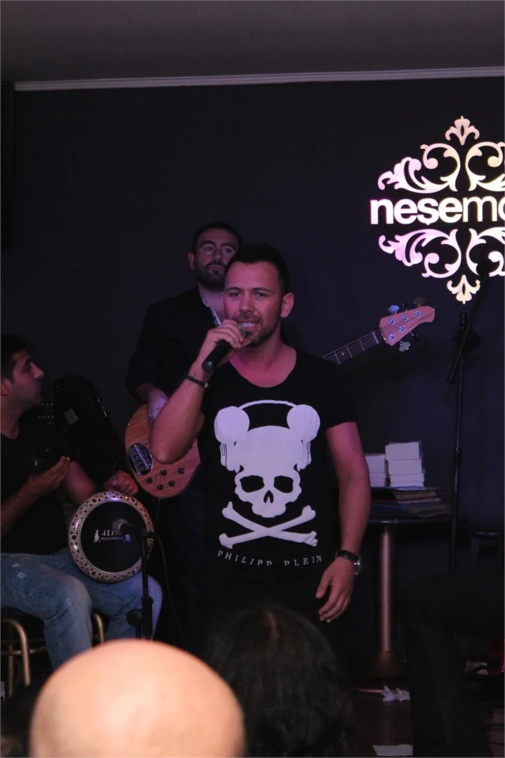 Neşemore Tavern'de eğlence hız kesmiyor!