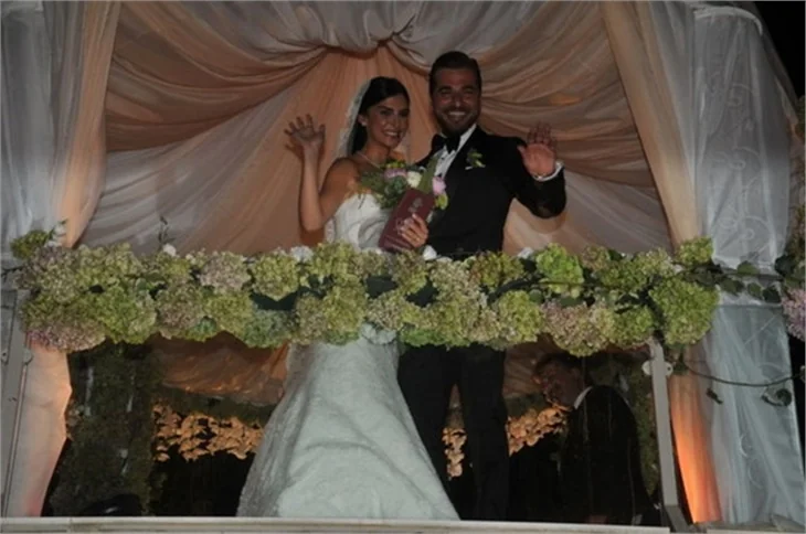 Engin Altan Düzyatan ve Neslişah Alkoçlar'a nazar değdi!