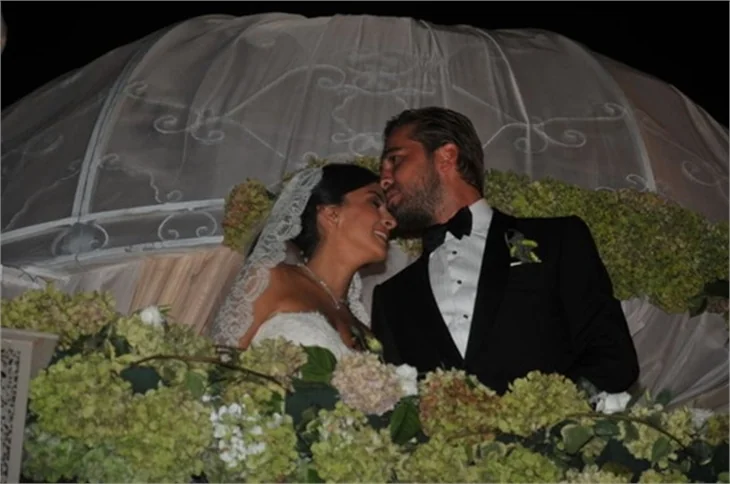 Engin Altan Düzyatan ve Neslişah Alkoçlar'a nazar değdi!